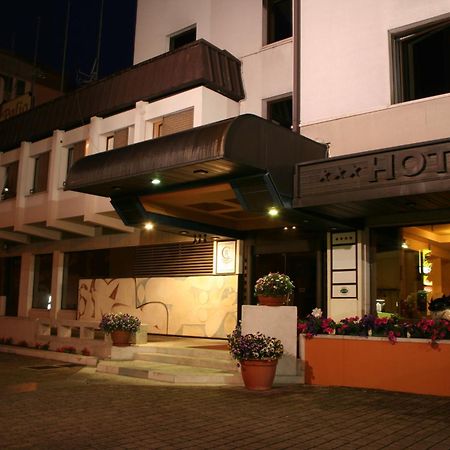 Hotel Casagrande Feltre Eksteriør bilde