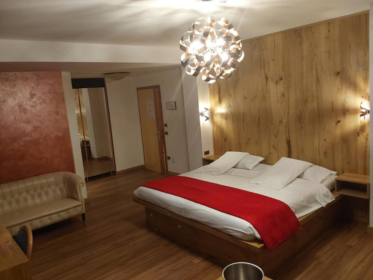 Hotel Casagrande Feltre Eksteriør bilde