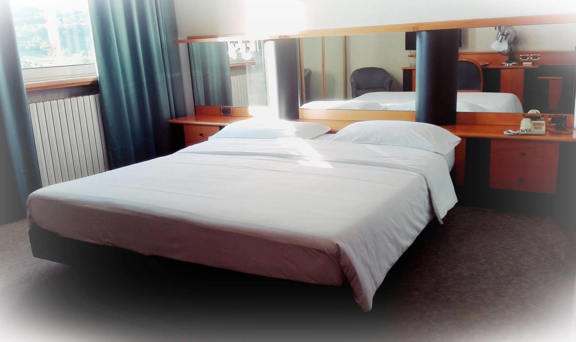 Hotel Casagrande Feltre Eksteriør bilde