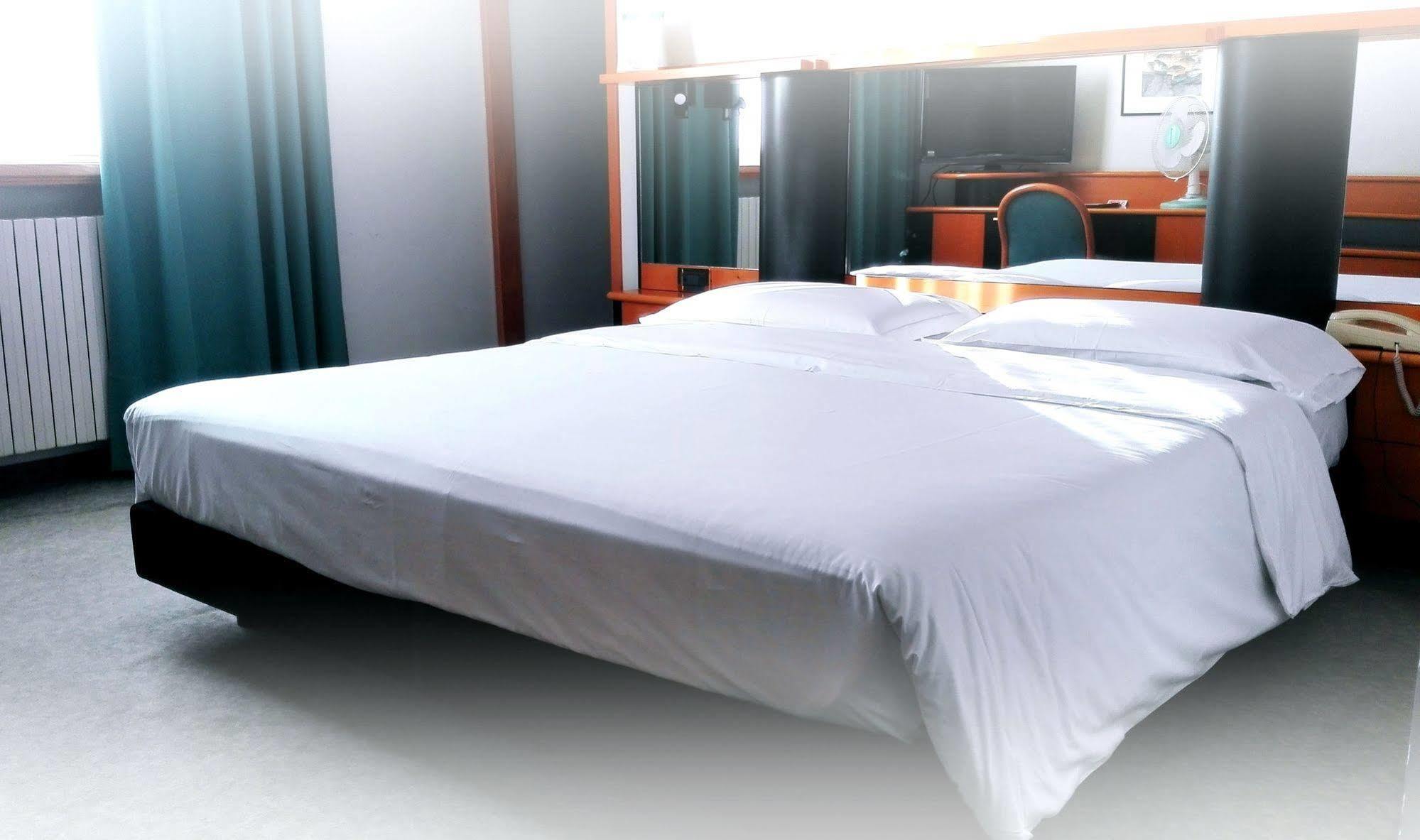 Hotel Casagrande Feltre Eksteriør bilde