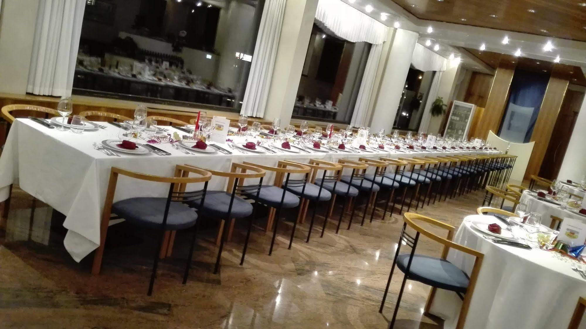 Hotel Casagrande Feltre Eksteriør bilde